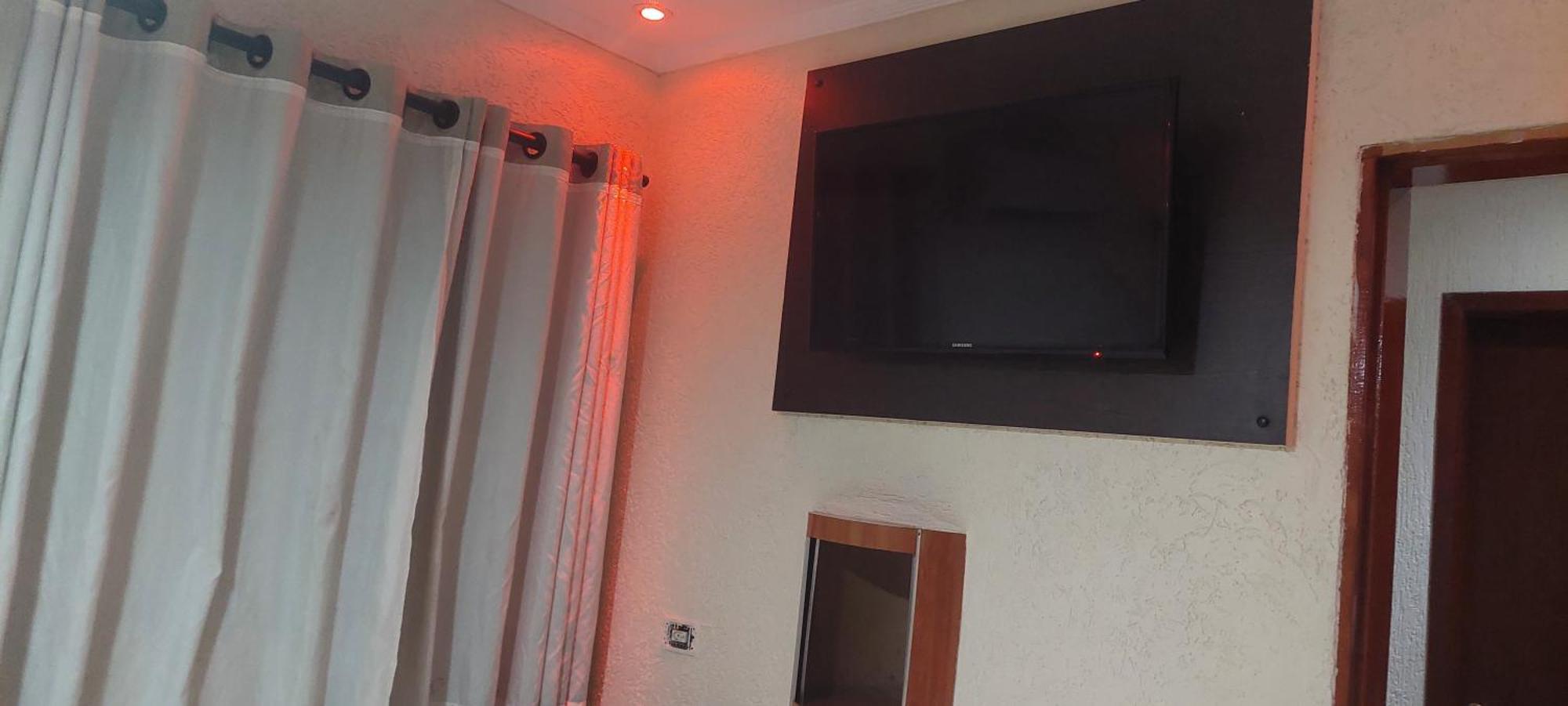 Hotel Tenda 2 グアルーリョス エクステリア 写真